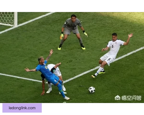 世界杯精彩瞬间回顾各场关键比分揭示胜负背后的故事